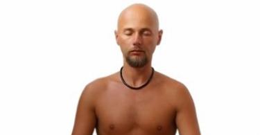 Практика огненного дыхания в йоге Как делается дыхание огня в кундалини йоге